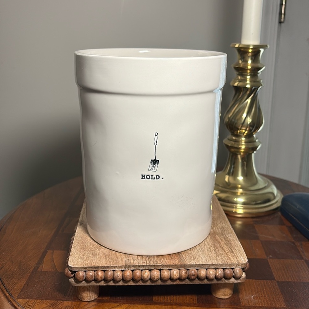 Rae Dunn utensil holder